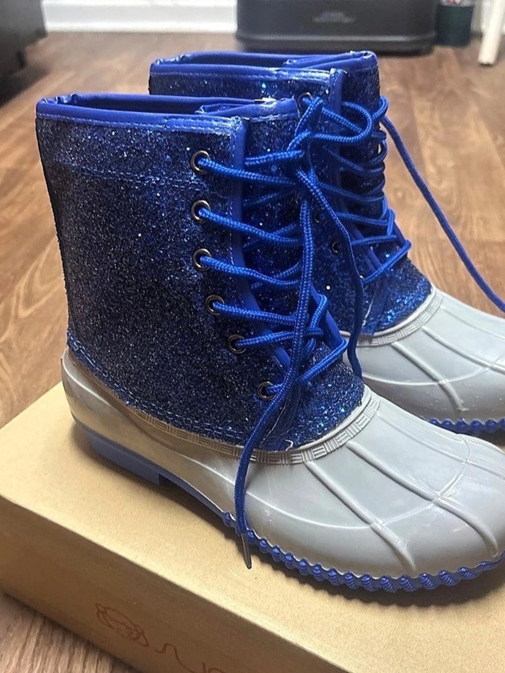 Sugar Glitter Rain Boots in Blue & Gray US 7M Like New